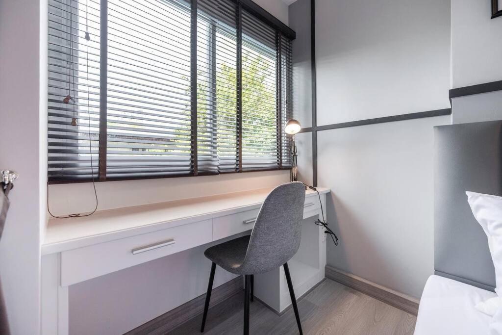Apartament Sense Of London Bts Baring Ban Khlong Samrong Zewnętrze zdjęcie