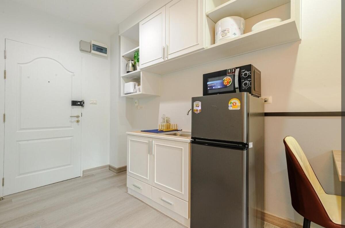 Apartament Sense Of London Bts Baring Ban Khlong Samrong Zewnętrze zdjęcie